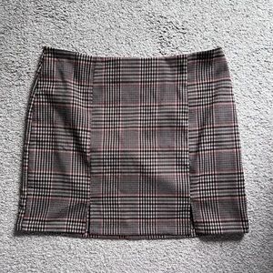 XL Brown Plaid Mini Skirt